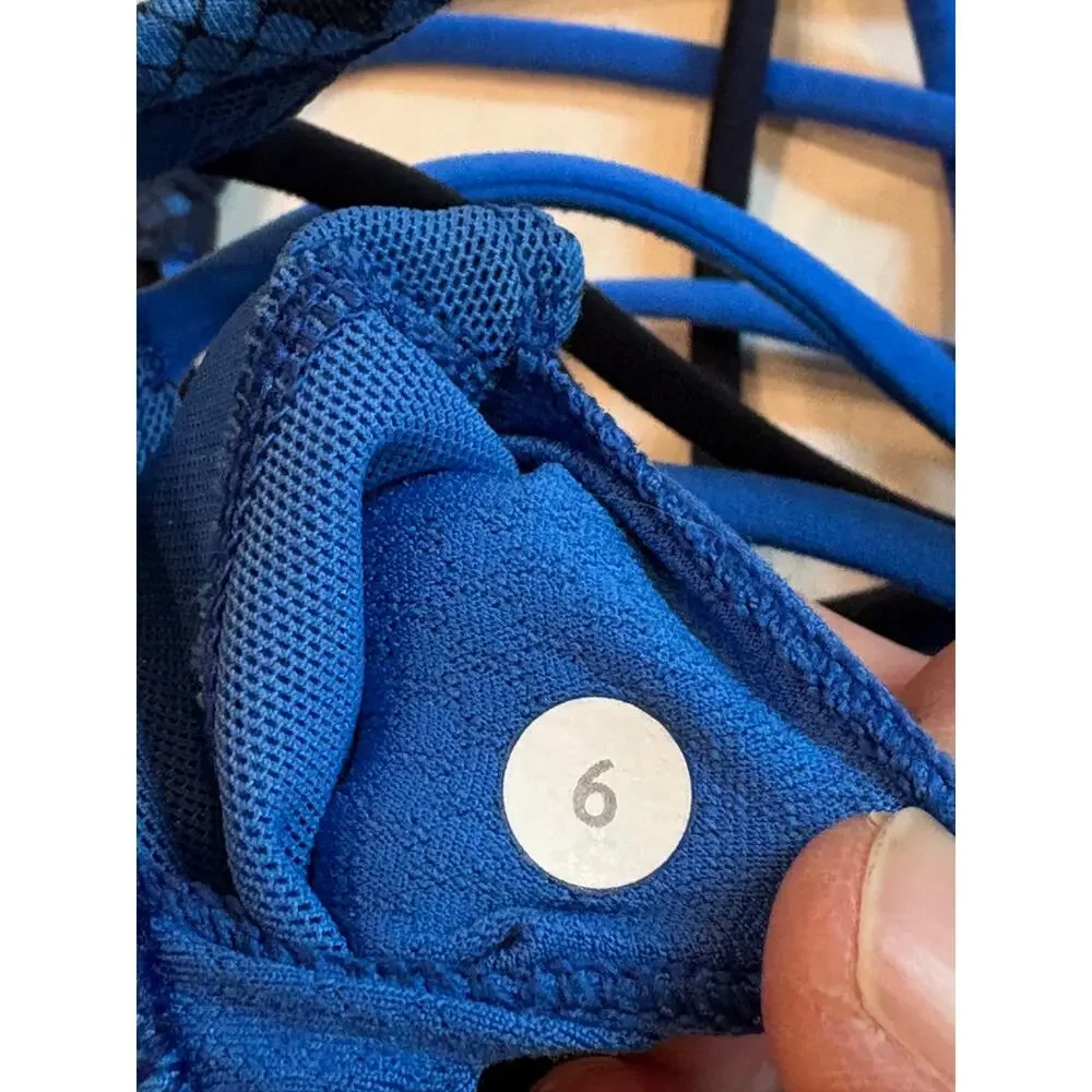 Lululemon Bra Free To Be Wild Womens 6 Sz Blue Mini Ziggy Snake Skin A/B NO Pads